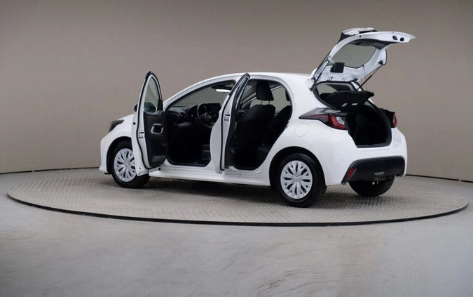 Toyota Yaris cena 64899 przebieg: 38191, rok produkcji 2022 z Warszawa małe 154